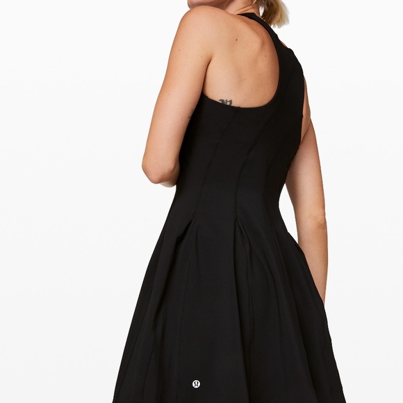 court crush tennis dress black lululemon Nulux New - Picture 4 of 7